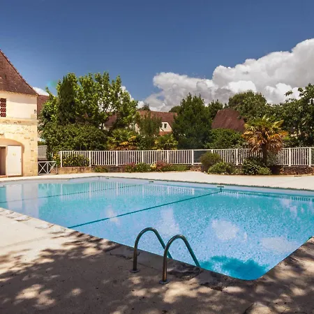 Holiday home Beautiful Near The Forest Carsac-Aillac